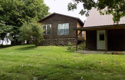 2138 Mudsock Rd, Hillsboro, KY 41049