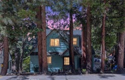 208 Heliotrope, Lake Arrowhead, CA 92352