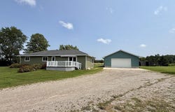 9412 County 511 W.5 Road, Rapid River, MI 49878