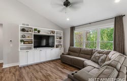 4072 Ronalds Road, Dorr, MI 49323