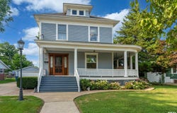 540 E MAIN Street, Duquoin, IL 62832