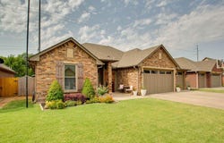 711 Ninnekah, Enid, OK 73701
