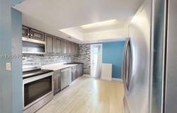 2411 Thomas St, Hollywood, FL 33020