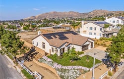 489 Branding Iron Way, Norco, CA 92860