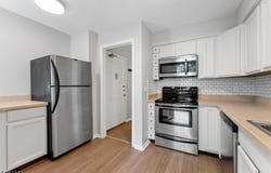 3404 Richmond Ct, Hillsborough Twp., NJ 08844-5503