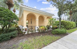 3723 COMMUNITY Drive, Jupiter, FL 33458