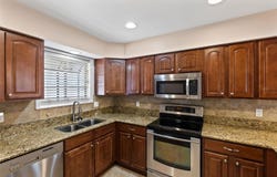 940 DOUGLAS AVE, ALTAMONTE SPRINGS, FL 32714