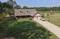 65 Golf Course Road, Glenwood, AR 71943