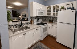 77 E 4th St, Hialeah, FL 33010