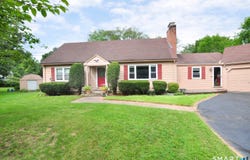 39 Sunnybrook Drive, Avon, CT 06001