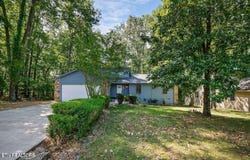 334 Lakeview Drive, Crossville, TN 38558