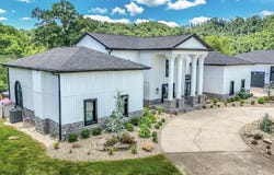 6606 S US Highway 25E, Flat Lick, KY 40935