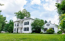 729 Cherry Street, Mount Carmel, IL 62863