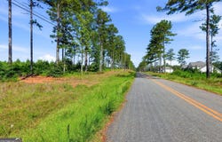 680 Giles Road, Forsyth, GA 31029