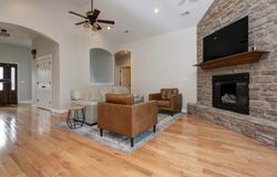 4649 Silo Hills Drive, Springfield, MO 65802