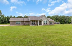 7816 McDonald Lane, Silsbee, TX 77656