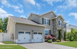 30 Deborah Lane, Howell, NJ 07731