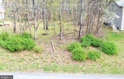 103 GREEN LEAF Drive, CROSS JUNCTION, VA 22625