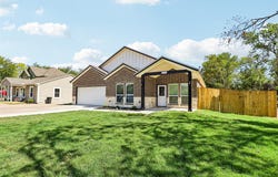 415 Thomas Street, Terrell, TX 75160