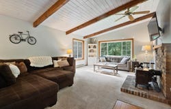 5665 Hagberg Rd, Hermantown, MN 55811