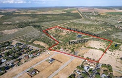 N Camp, Uvalde, TX 78801