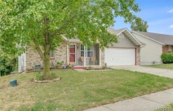 648 High School Street, Collinsville, IL 62234