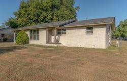 508 7th St, Marked Tree, AR 72365