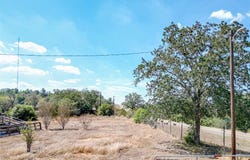 21894 E Interstate 10 Rd, Luling, TX 78648