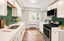 2811 FOREST Lane, Waukegan, IL 60087