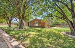100 SW 7th St, Dimmitt, TX 79027