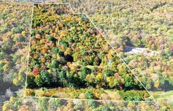 778 Junks Pond Rd, New Albany, PA 18833