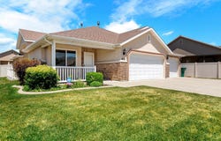811 E 200 S, Layton, UT 84041