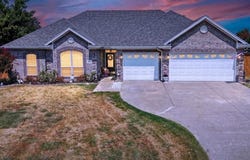 1607 Copper Ridge DR, Fort Smith, AR 72916