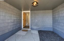 780 Goettingen St, San Francisco, CA 94134
