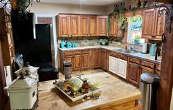 21508 S Frontage Road, Foss, OK 73647