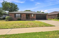 1003 Cedar Avenue, Idalou, TX 79329