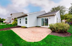631 CASCADE Drive S, MOUNT LAUREL, NJ 08054
