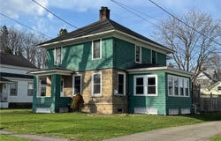 20 Taylor Street, Oxford, NY 13830