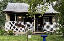 106 S Park Avenue, Independence, MO 64050