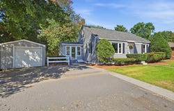 1078 Granby Rd, Chicopee, MA 01020