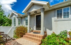994 S SLATE CANYON Dr E, Provo, UT 84606