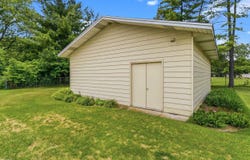 1018 Mildred Street, Flushing, MI 48433