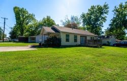 1855 A &B Robins, Conway, AR 72034
