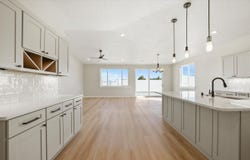 1101 Fairhaven Loop, Richland, WA 99352