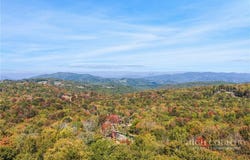 ES-97 Twisted Oak Path, Banner Elk, NC 28604