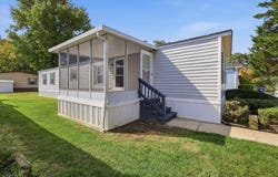 44 Longfellow, North Brunswick Twp., NJ 08902