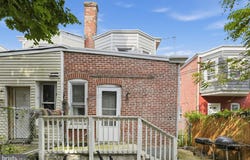 232 HIGHLAND Avenue, TRENTON, NJ 08618