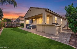 2042 E FLINTLOCK Drive, Gilbert, AZ 85298