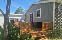 6 E St N, Sherburne, NY 13460