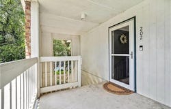6050 Grelot Road, Mobile, AL 36609